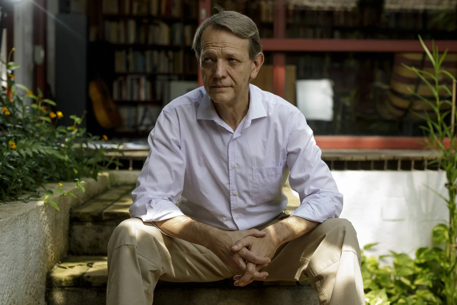 André Singer defende frente democrática com oposição à política neoliberal