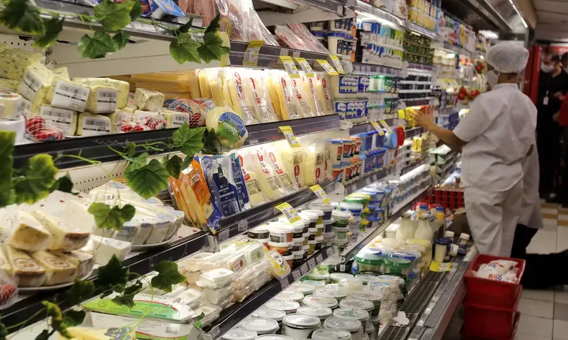 IPCA registra deflação de 0,32% em agosto, puxado por energia e alimentos