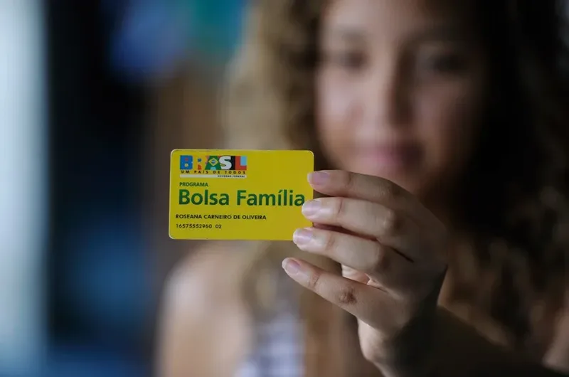 Reajuste do Bolsa Família reforça acesso ao básico e planos de futuro
