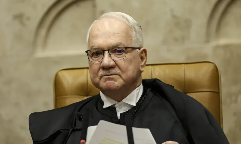 Fachin leva à Presidência do STF pedido de Moraes contra Mendonça