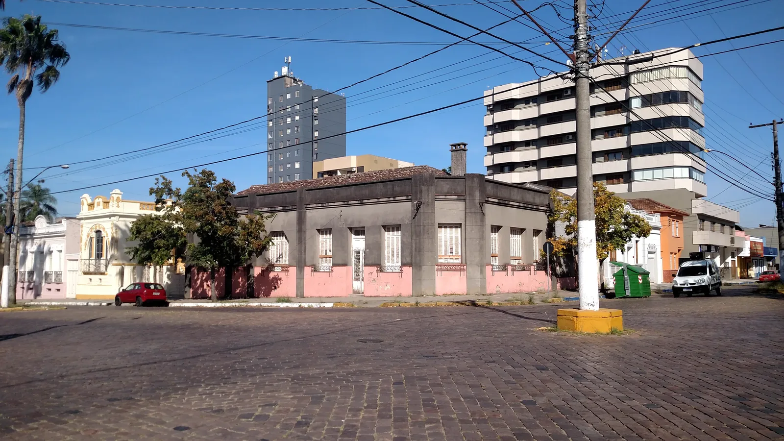 Bagé preserva a cultura pampeana e se destaca pelo vinho na fronteira com o Uruguai