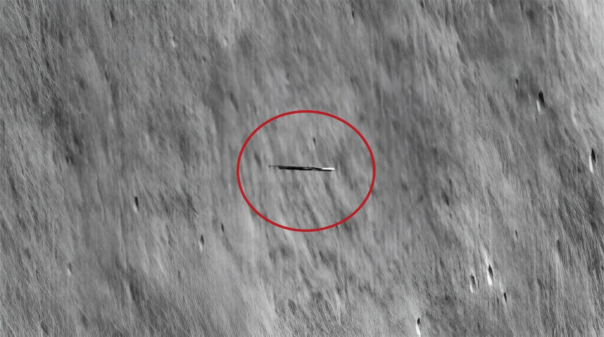 Danuri e LRO se cruzam em registro da órbita lunar