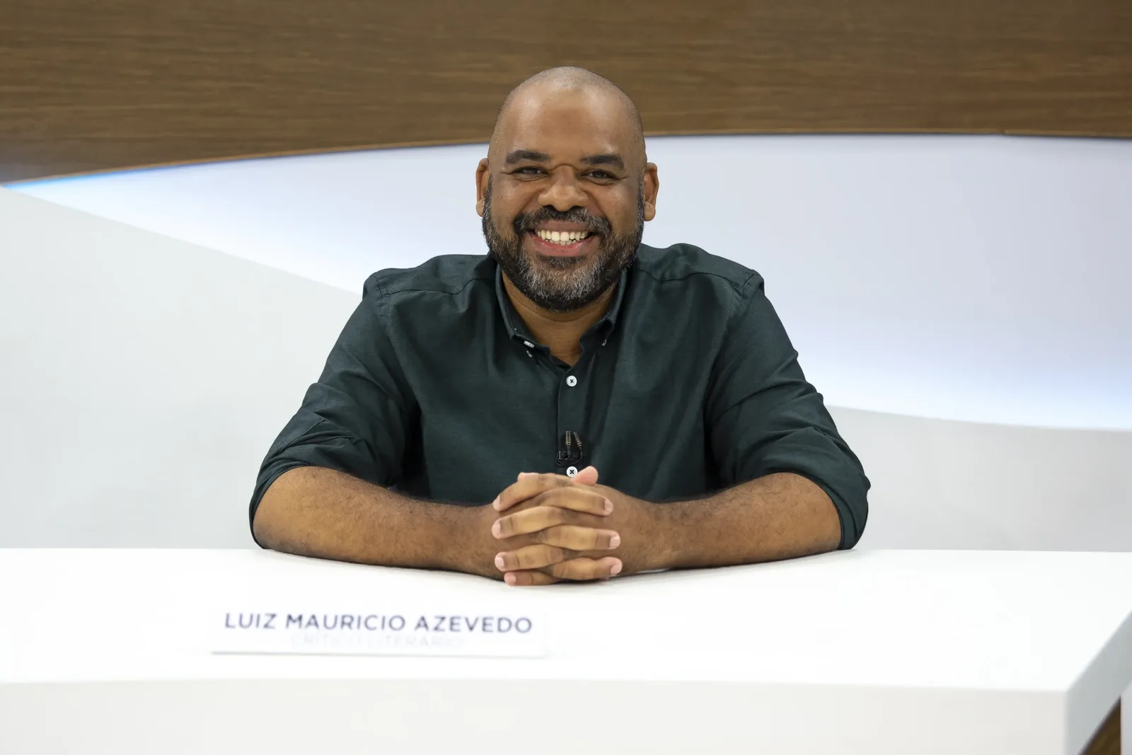 Nova edição de livro discute racismo, crítica e literatura negra
