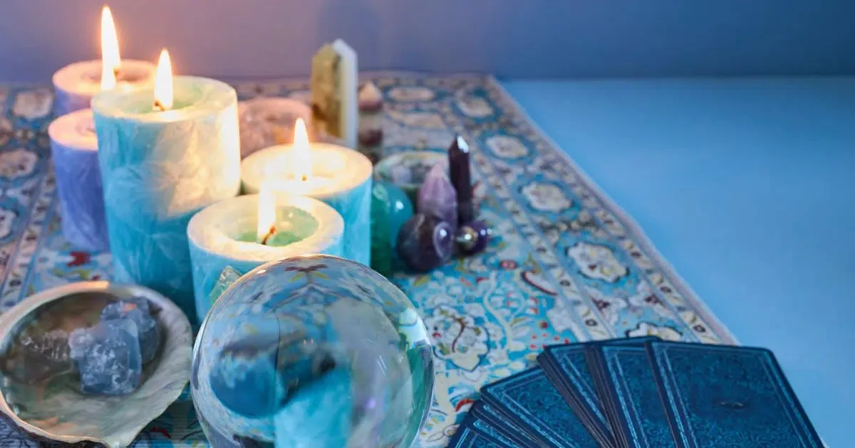 Cartas destacam limites, escolhas e recomeços para os signos