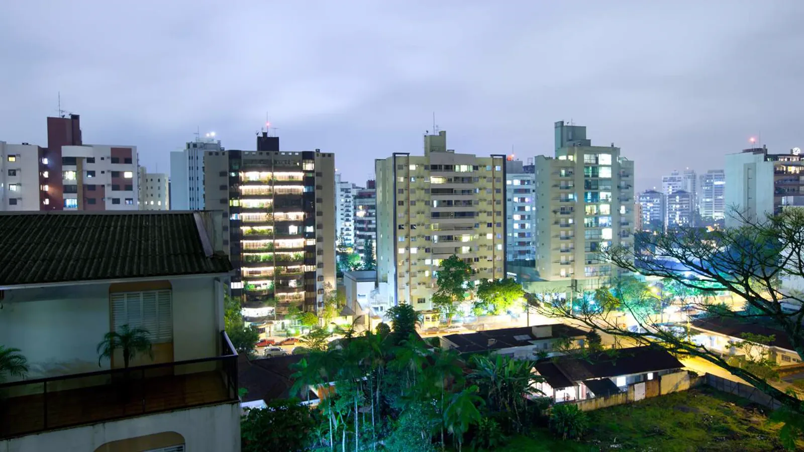 Joinville amplia população e combina indústria, serviços e acesso ao litoral