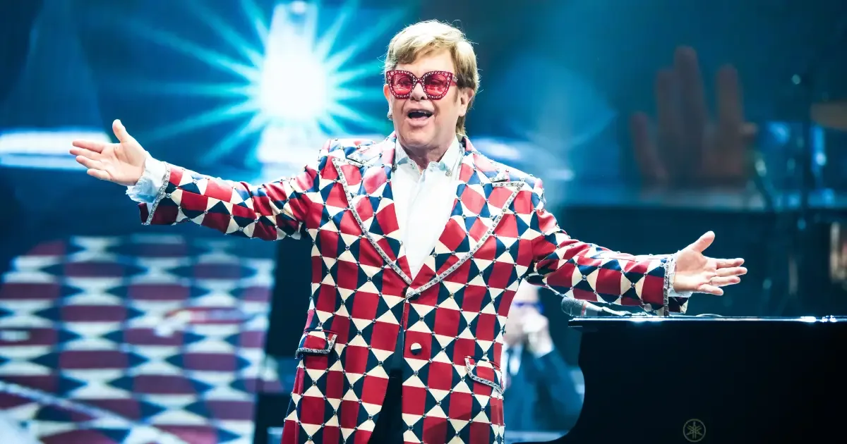 Elton John se apresenta no Rock in Rio nesta segunda-feira