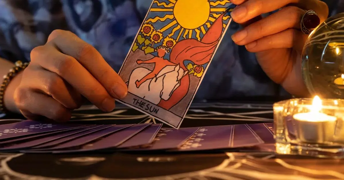 O que as cartas indicam para cada signo em outubro