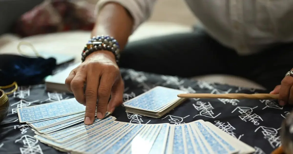 Tarot desta quinta-feira traz equilíbrio e decisões conscientes aos signos