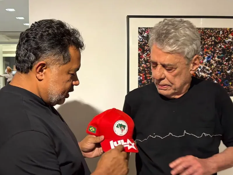 Polícia Civil investiga ameaça contra Chico Buarque após manifestação do MST