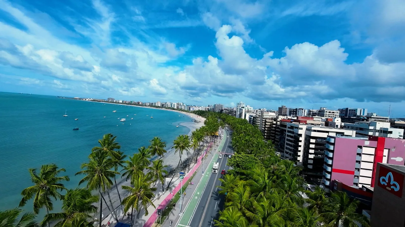 Ponta Verde entra no ranking sul-americano e destaca os recifes de Maceió