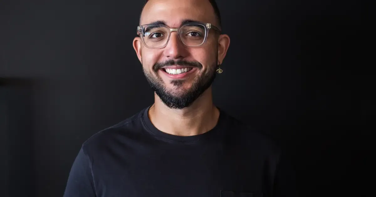 Os nove livros de Raphael Montes, do romance de estreia ao thriller mais recente