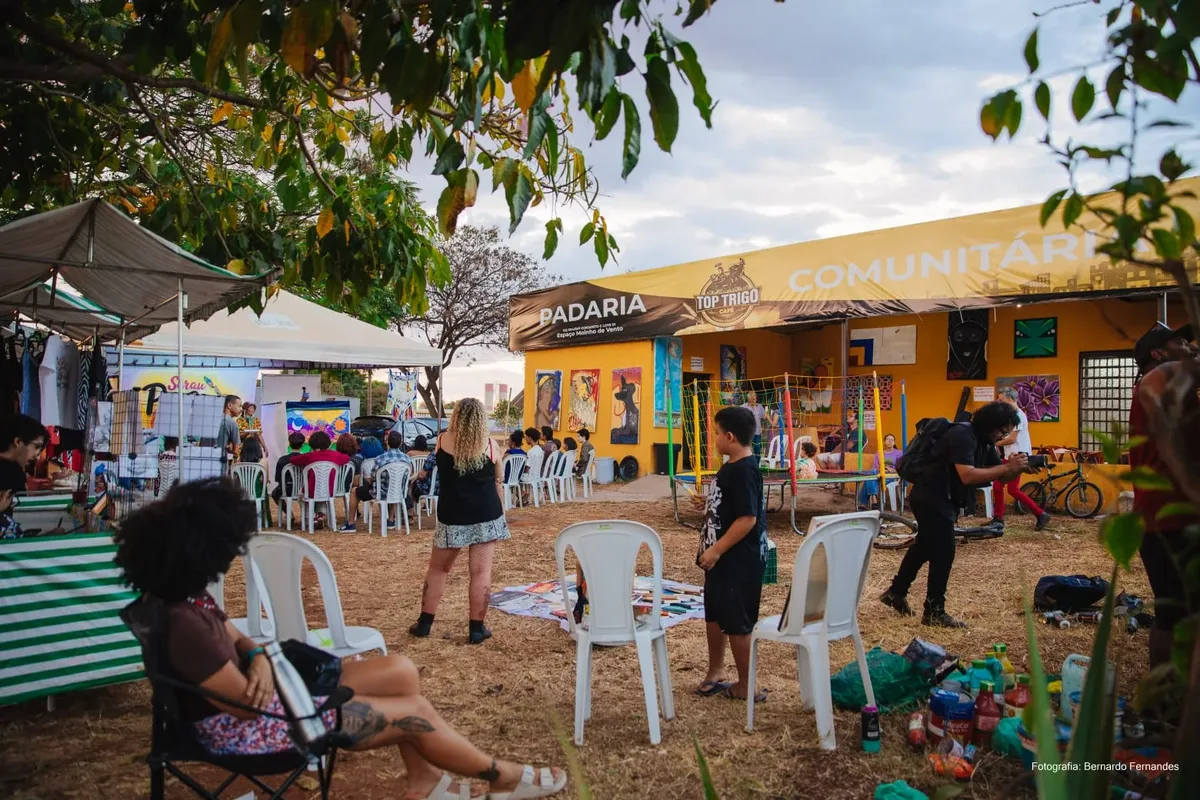 Casa Moinho de Vento une teatro, padaria comunitária e produção cultural