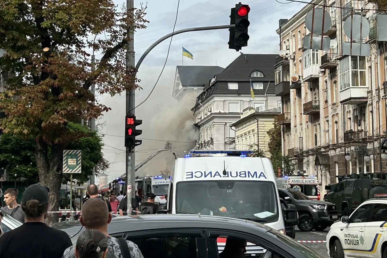 Drone russo danifica sede do SBU em Kiev e deixa nove feridos