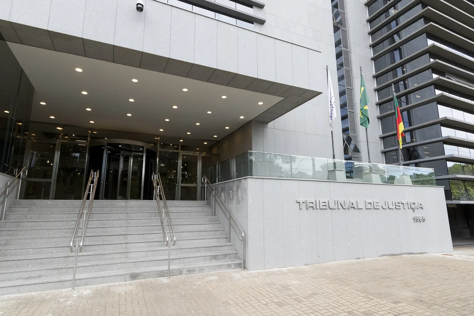 TJRS aumenta auxílio-saúde de magistrados e mantém percentuais dos servidores