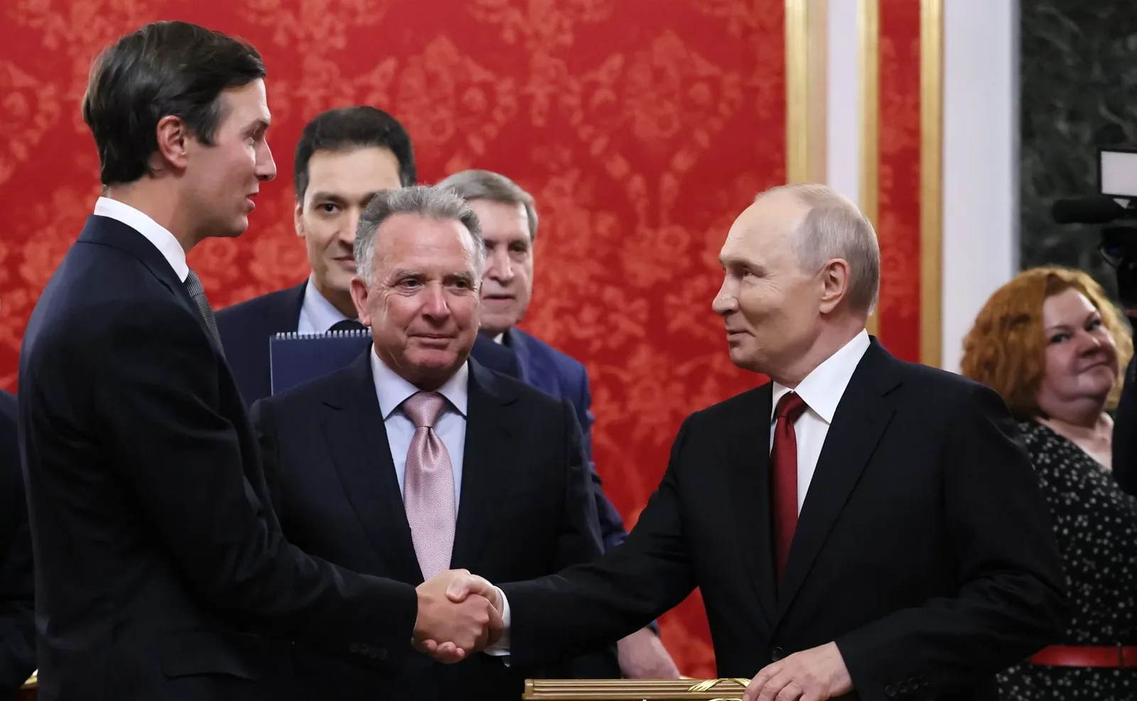 Kremlin vê contatos entre EUA, Rússia e Ucrânia como avanço pela paz