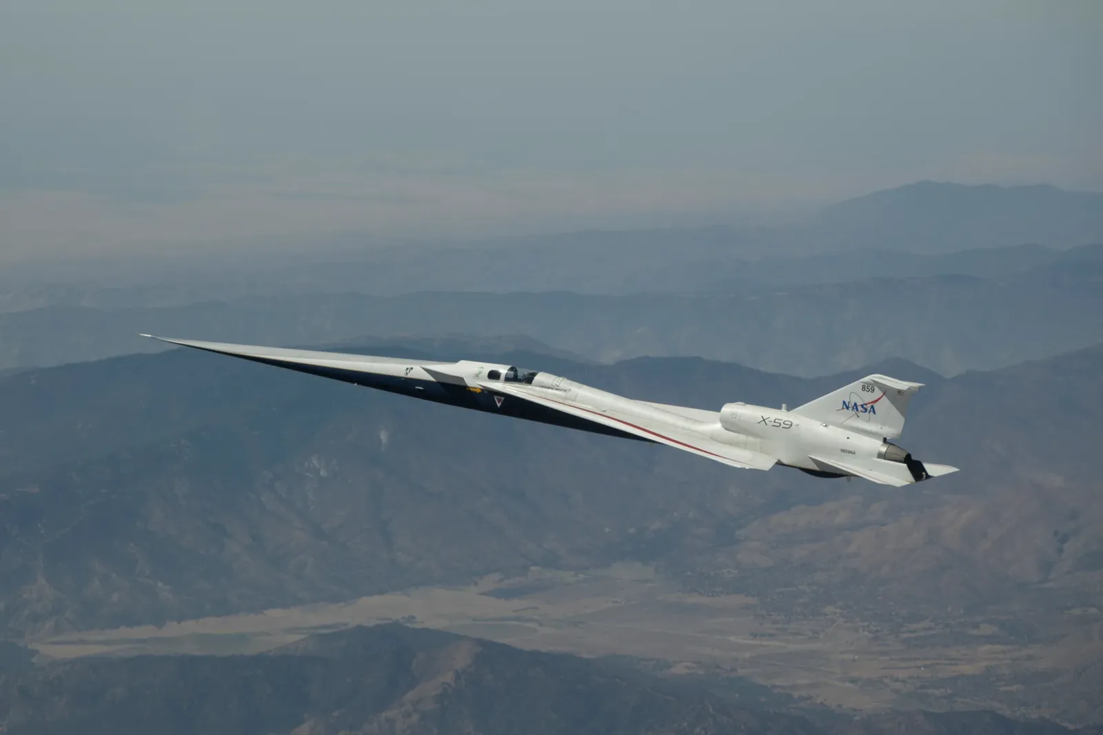 X-59 chega ao 25º voo e se prepara para medir seu estrondo sônico