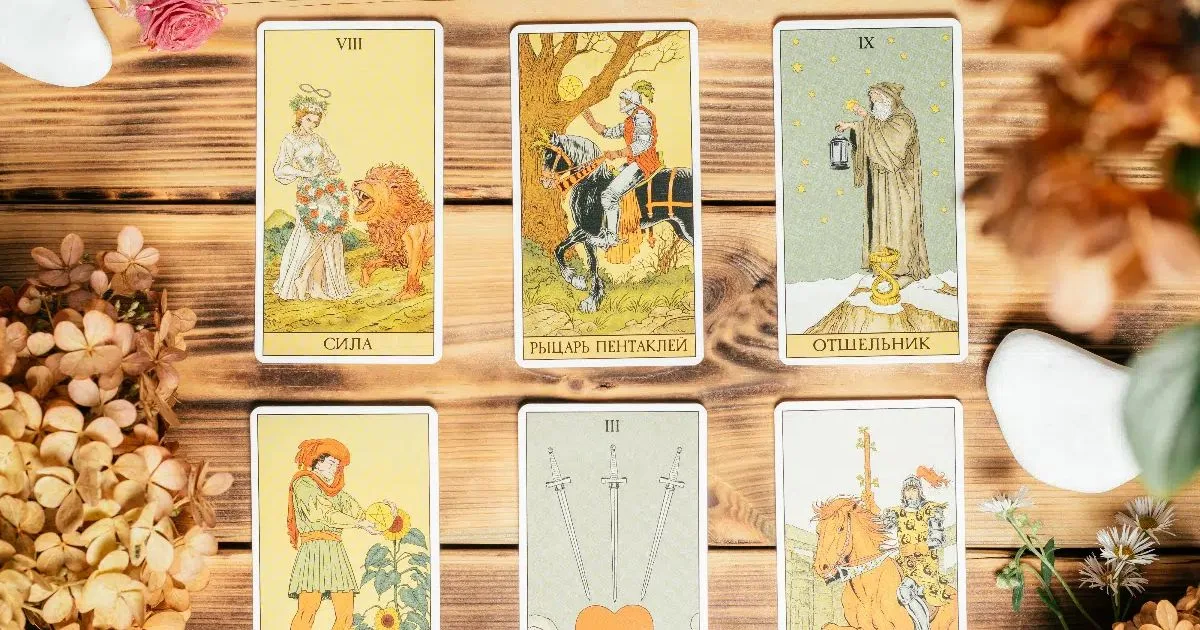 Tarot aponta decisões, reencontros e mudanças para os signos
