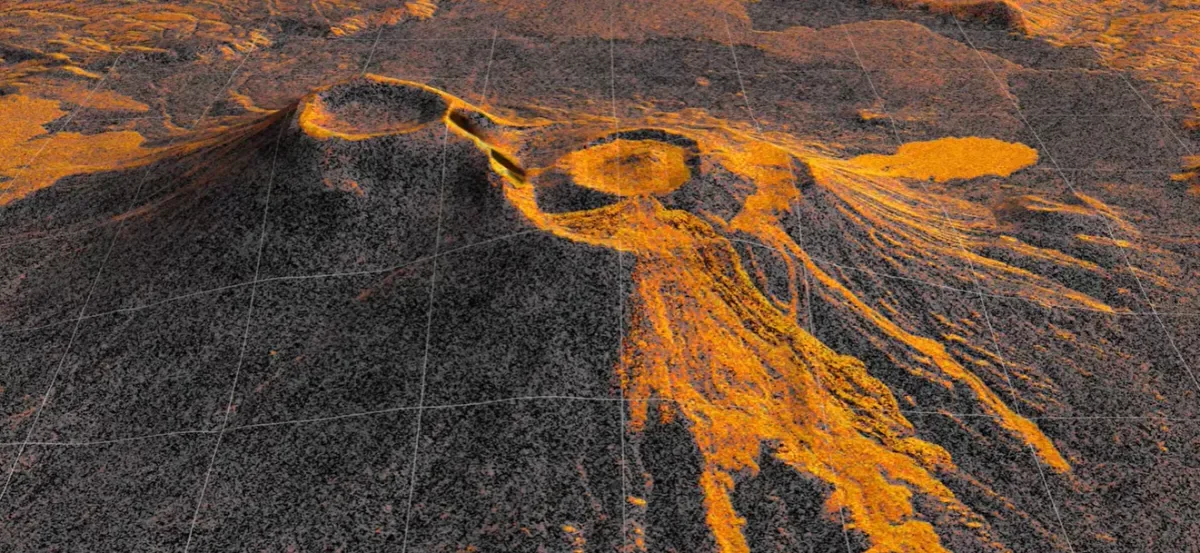 Radar espacial revela caminhos da lava no vulcão Krasheninnikov