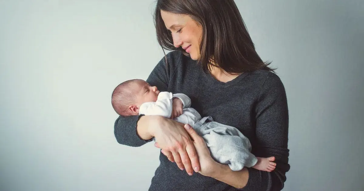 Mães neurodivergentes podem enfrentar desafios específicos na maternidade