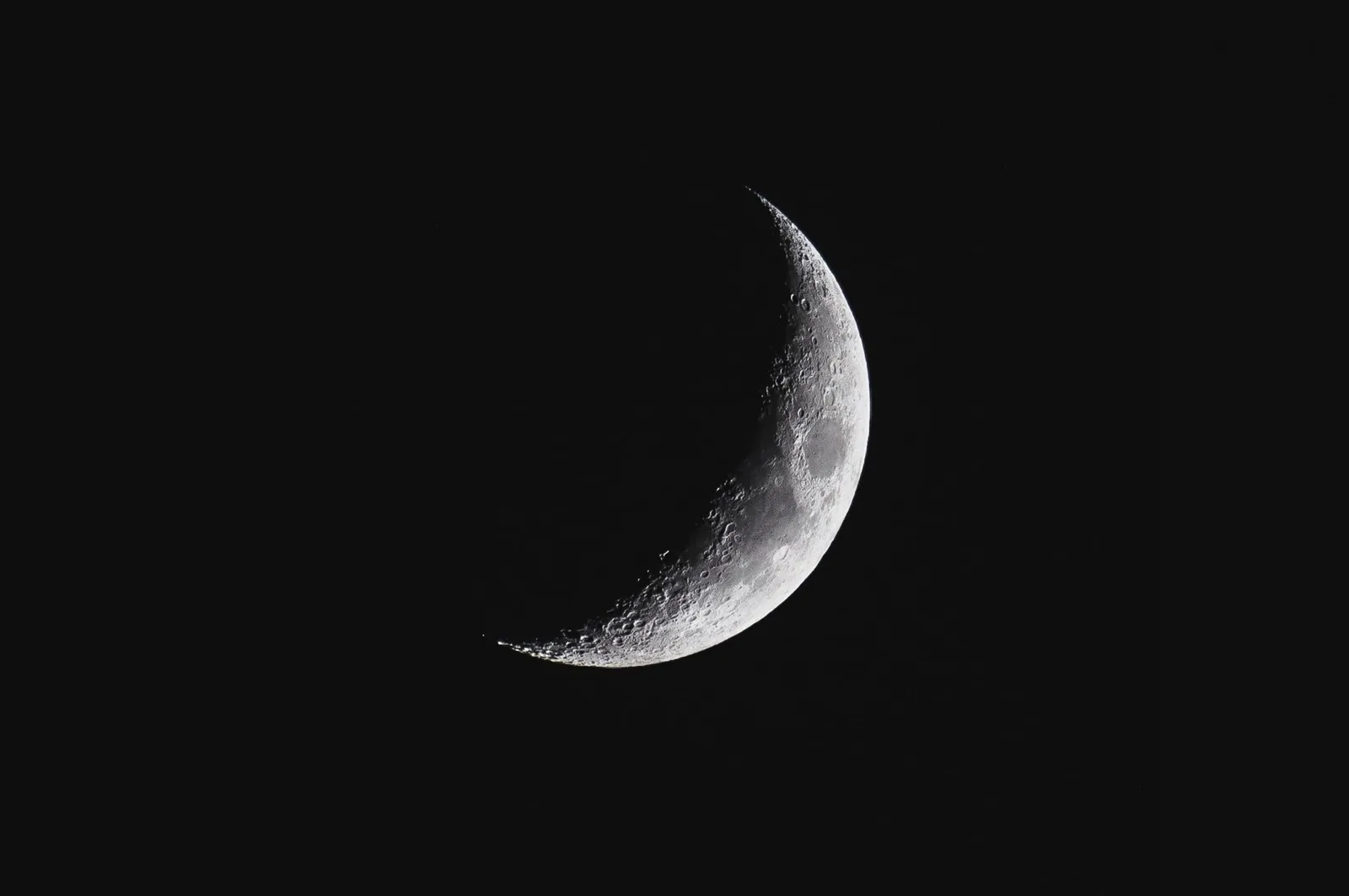 Calendário lunar de setembro indica Lua Nova nesta quinta-feira